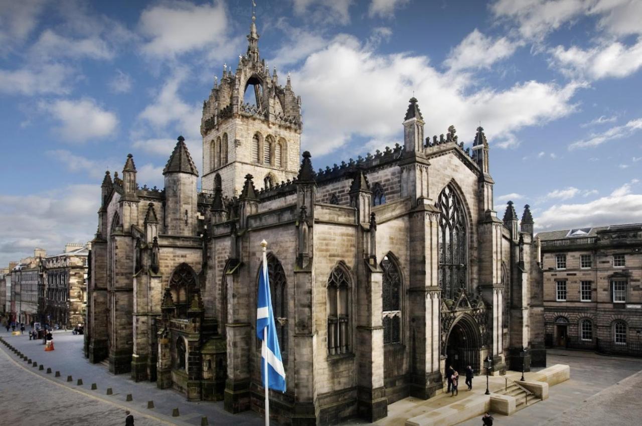 شقة Joivy Affordable 3,4,5 And 12 Bed Private Flats Next To Royal Mile (Adults Only) إدنبرة المظهر الخارجي الصورة