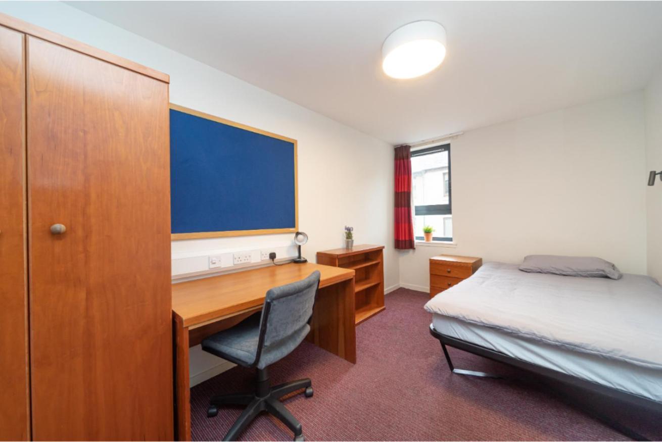 شقة Joivy Affordable 3,4,5 And 12 Bed Private Flats Next To Royal Mile (Adults Only) إدنبرة المظهر الخارجي الصورة