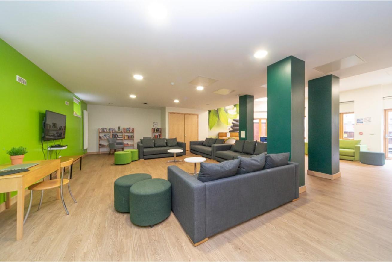 شقة Joivy Affordable 3,4,5 And 12 Bed Private Flats Next To Royal Mile (Adults Only) إدنبرة المظهر الخارجي الصورة